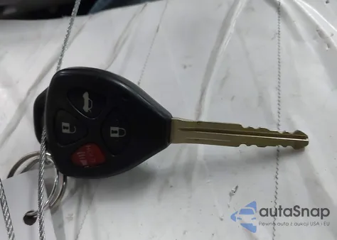 2013 Toyota Corolla L z USA, uszkodzony, nr VIN 5YFBU4EE3DP109315